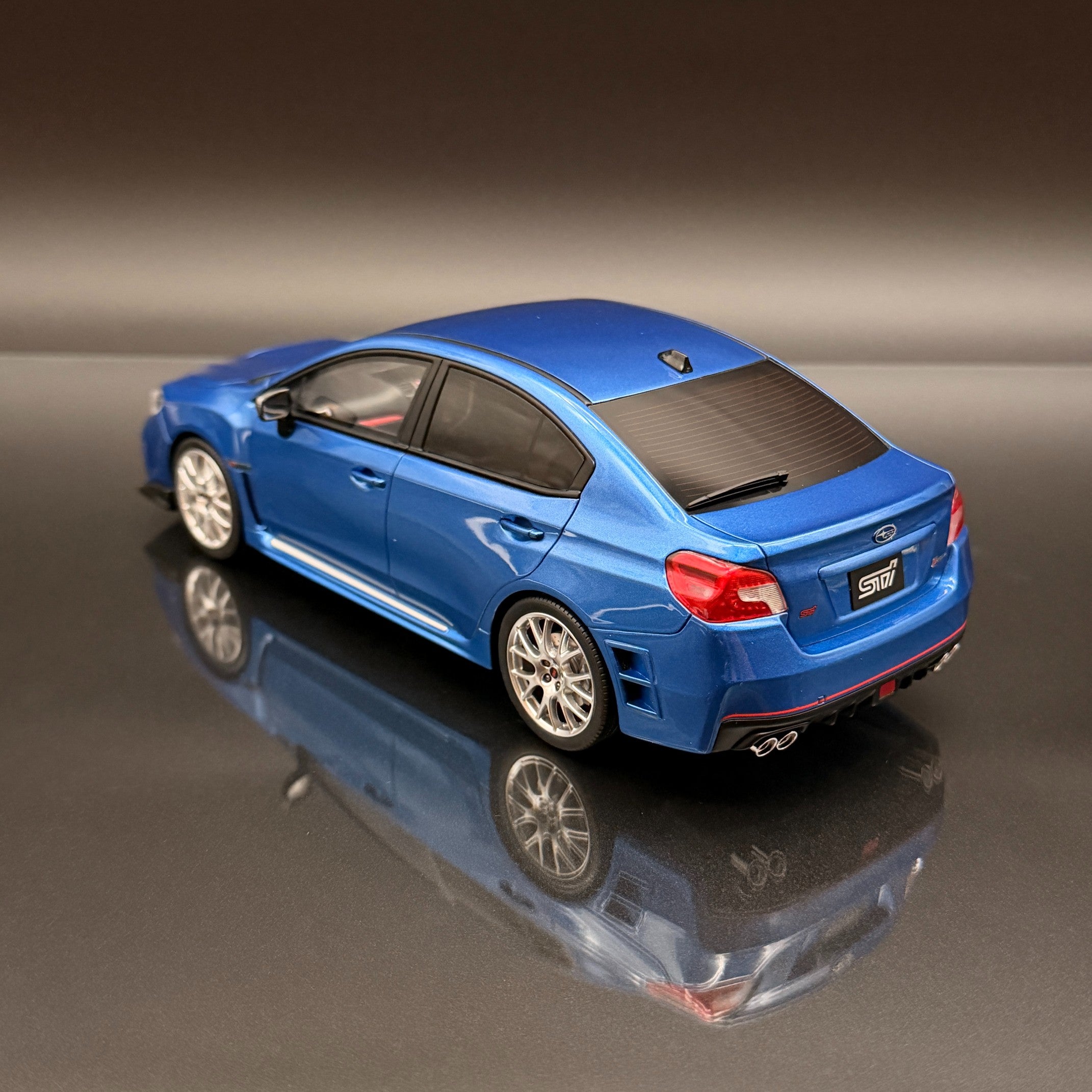 1:18 SUBARU WRX STI S207 WR BLUE PEARL 2015 OTTO OT1182