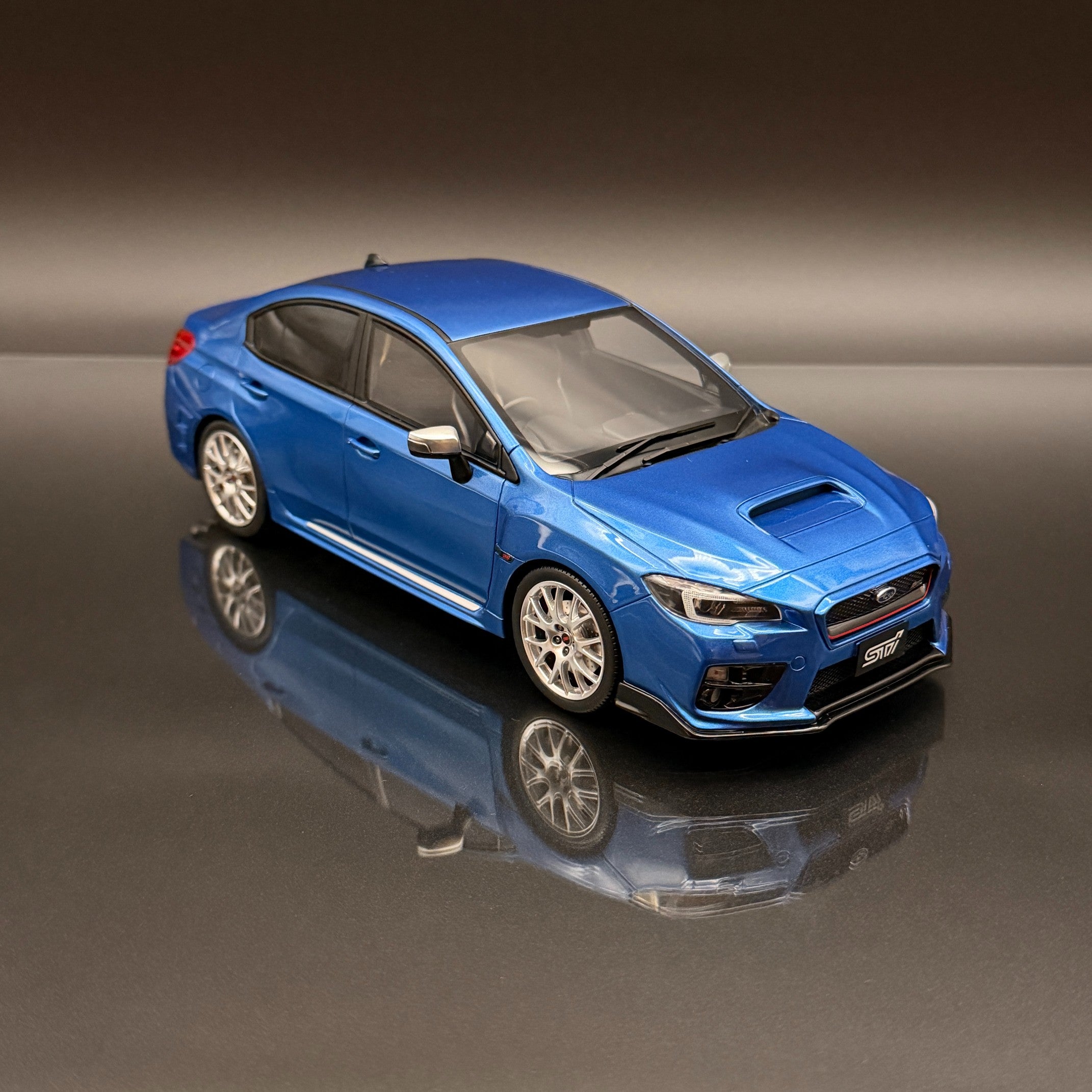 1:18 SUBARU WRX STI S207 WR BLUE PEARL 2015 OTTO OT1182