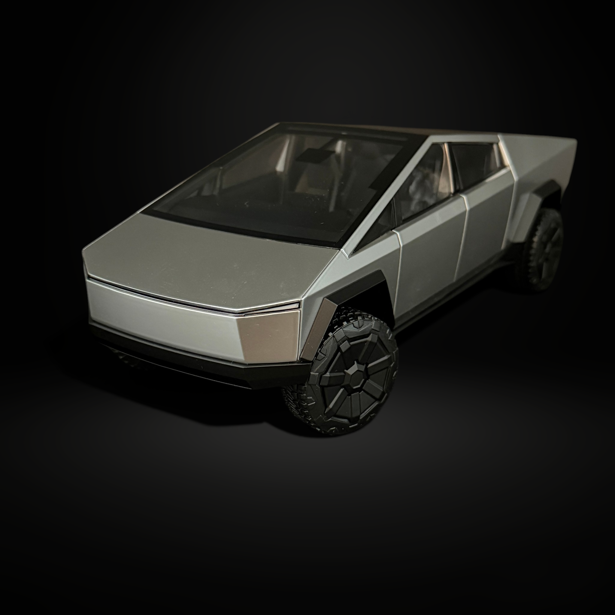 Tesla Cybertruck Diecast Model Car Official 1:18 Scale