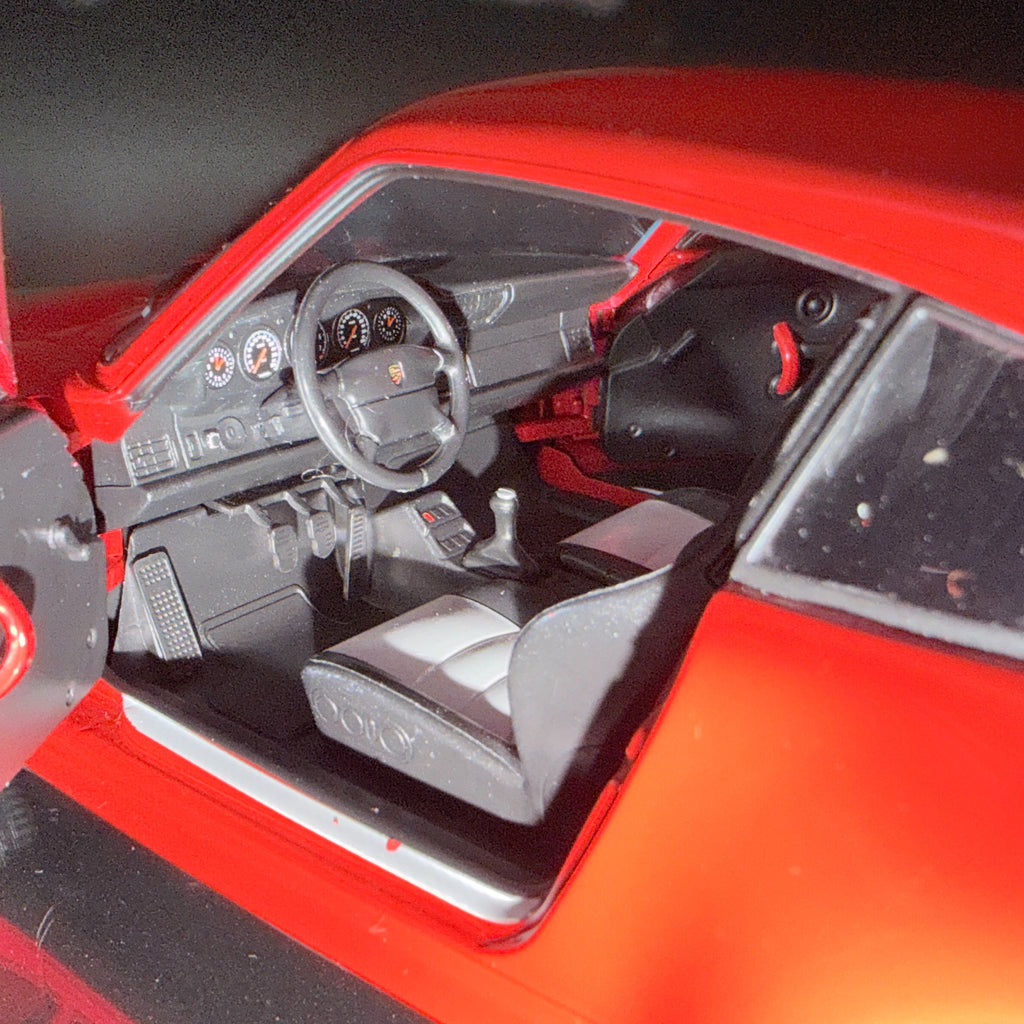 保时捷 911 993 Carrera RS 1997 印度红 1:18 Solido 经典跑车