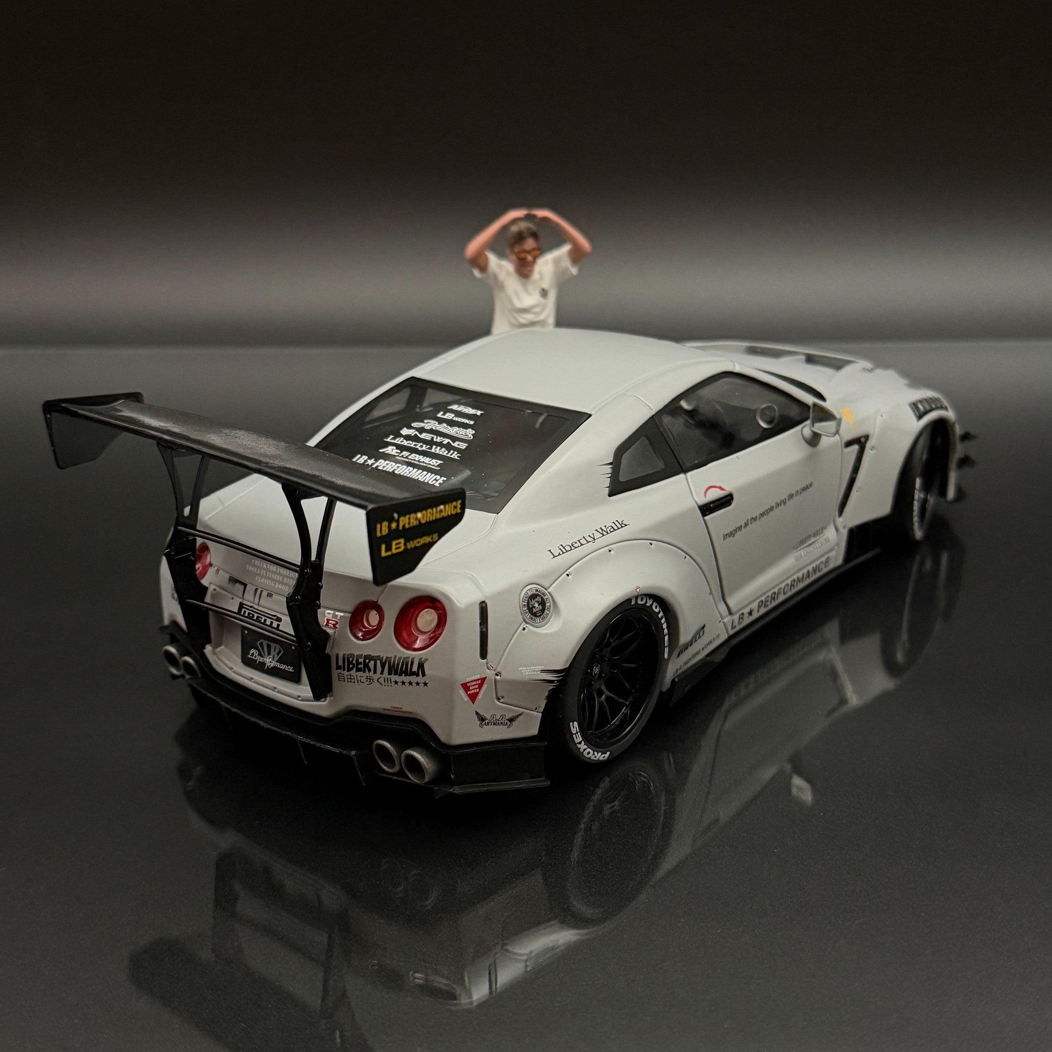 Nissan GT-R R35 Liberty Walk 2.0 2024 Grey 1:18 Solido Widebody Model Car