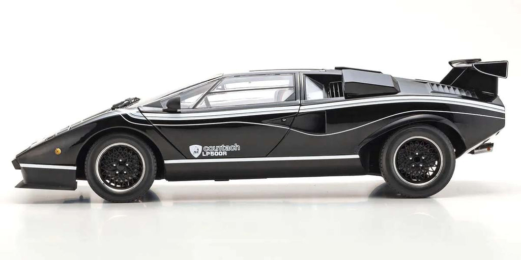 Lamborghini Countach LP500R – Schwarz im Maßstab 1:12 von KYOSHO