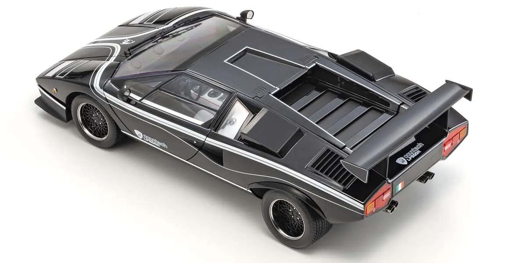 Lamborghini Countach LP500R – Schwarz im Maßstab 1:12 von KYOSHO