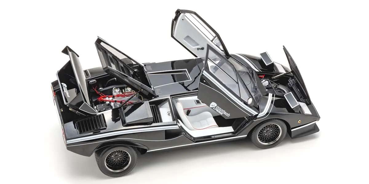 Lamborghini Countach LP500R – Schwarz im Maßstab 1:12 von KYOSHO