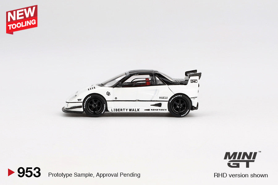 Mazda AZ-1 Liberty Walk LB40 Weiß – 2024 Tokyo Auto Salon 1:64 Diecast Modell