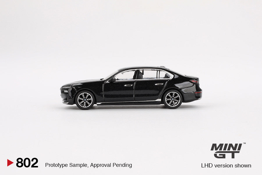 BMW i7 xDrive60 Black Sapphire 1:64 Modellauto