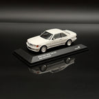 梅赛德斯-奔驰 560 SEC AMG 宽体 1990 经典白 1:43 豪华模型车