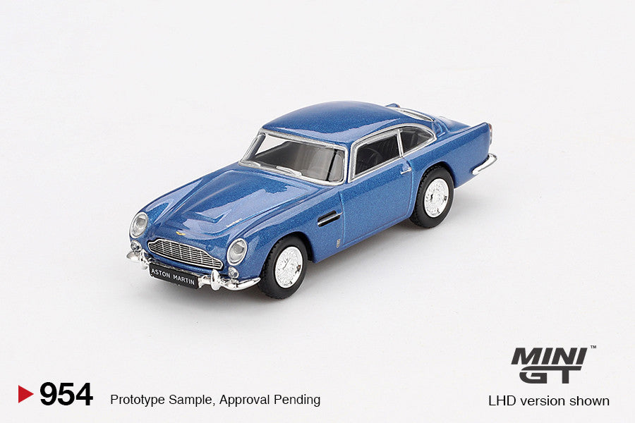 Aston Martin DB5 Sierra Blau 1:64 Diecast-Modell