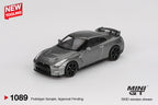 Nissan GT-R (R35) NISMO CRS Version 2013 Dark Metal Gray 1:64 Diecast-Modell