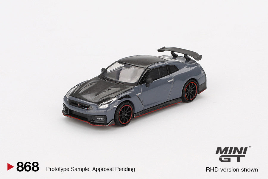 Nissan GT-R NISMO 2024 NISMO Stealth Gray 1:64 Modellauto
