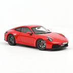 Norev 1/18 2025 Porsche 911 Carrera 4 GTS - Indischrot