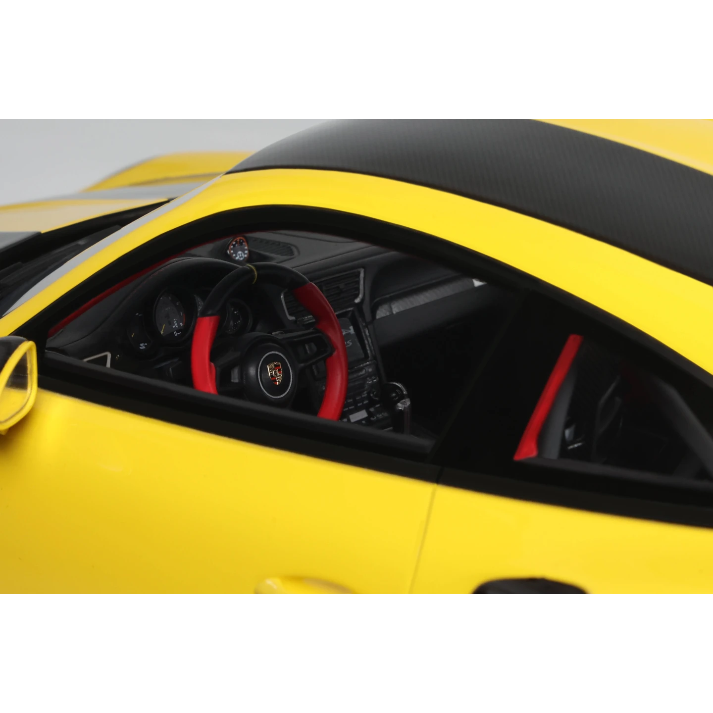 Porsche 911 (991.2) GT2 RS WP 1/12 GT Spirit