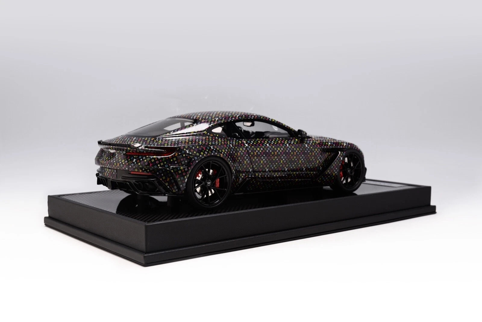 T&P Mansory Aston Martin DB11 Cyrus Black LV Colors Limited Edition 30/30 1:18