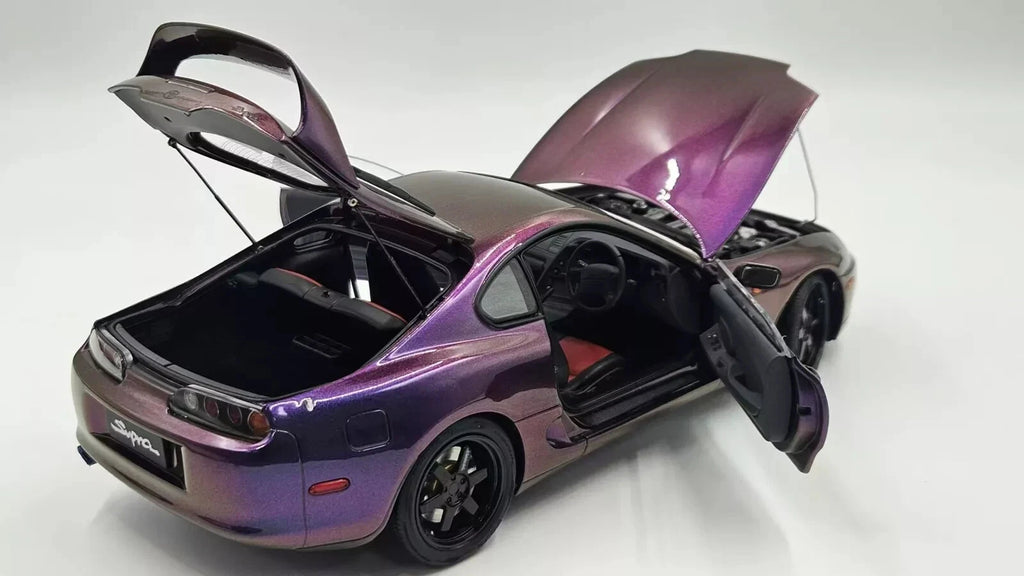 WHEELART Toyota Supra A80 Coupé Midnight Purple (LHD) 1:18 Diecast Modell mit Motor & zusätzlichen Rädern