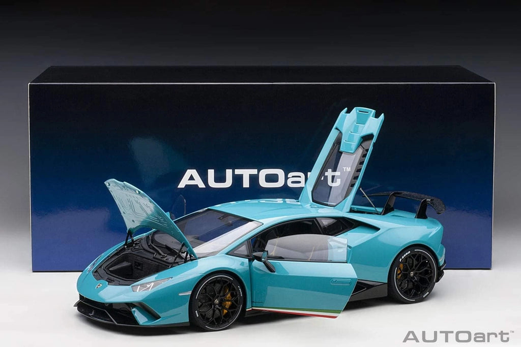 Lamborghini Huracán Performante – Hellblau Maßstab 1:12 von AUTOart