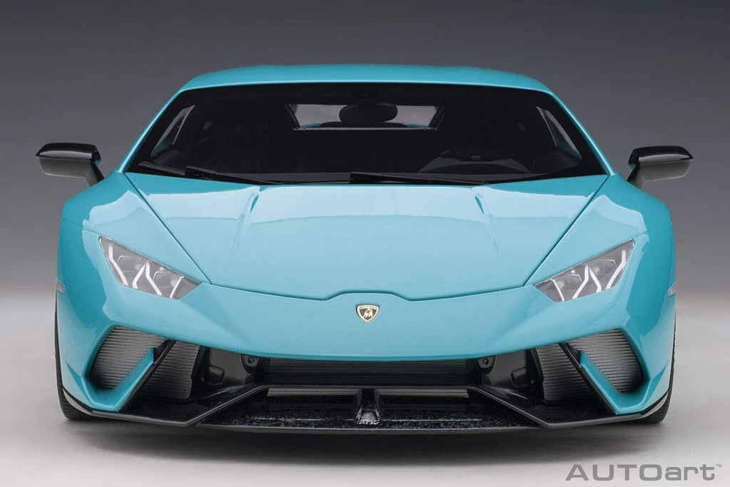 Lamborghini Huracán Performante – Hellblau Maßstab 1:12 von AUTOart