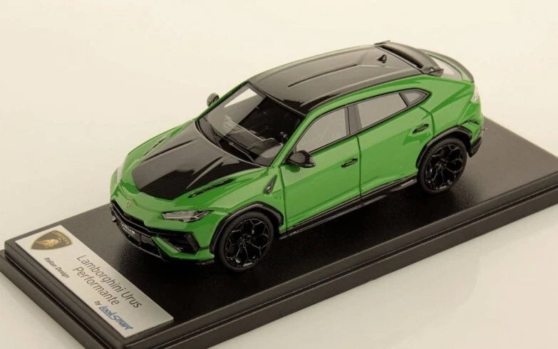 Lamborghini Urus Performante – Green 1:43 Scale by LookSmart